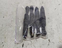 Форсунка дизельная механическая км-т для Mitsubishi Pajero II (1991—1997)  запчасти бу