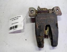 Замок багажника для Audi 100 C3 (1982—1988)  запчасти бу