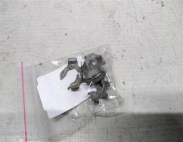 Фиксатор топливной форсунки для Nissan Almera G15 (2012—2018)  запчасти бу