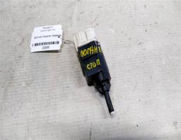 Датчик педали тормоза для Renault Logan II (2012—2018)  запчасти бу