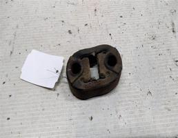 Резинка глушителя для Nissan Micra K11 (1992—2002)  запчасти бу