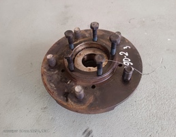 Ступица задняя для Land Rover Defender I рестайлинг (2007—2016)  запчасти бу