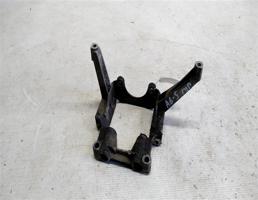 Кронштейн насоса ГУРа для Audi A6 C4 (1994—1997)  запчасти бу