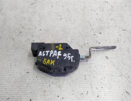 Актуатор замка лючка бака для Opel Astra F  запчасти бу