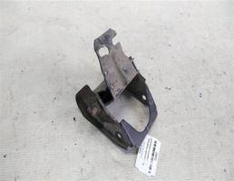 Кронштейн бампера переднего левый для Audi 80 B4 (1991—1996)  запчасти бу