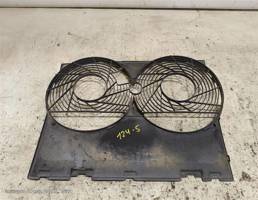 Диффузор вентилятора кондиционера для Mercedes-Benz E-класс W124/S124/C124/A124 (1984—1997)  запчасти бу