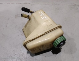 Бачок ГУРа для Audi 100 C4 (1990—1994)  запчасти бу