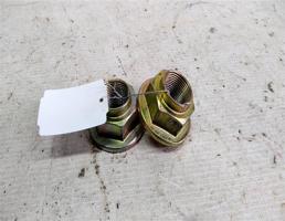 Гайка крепления ступицы задней для Mazda Millenia I рестайлинг (2000—2003)  запчасти бу