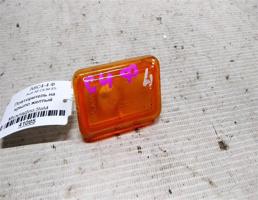 Повторитель на крыло желтый для Audi A6 C4 (1994—1997)  запчасти бу