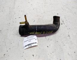 Патрубок клапана холостого хода для Audi 90 B2 (1984—1987)  запчасти бу