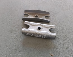 Крепление форсунки дизельной для Land Rover Defender I рестайлинг (2007—2016)  запчасти бу