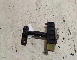 Ограничитель двери передней для Mercedes-Benz S-класс W220 (1998—2005)  запчасти бу