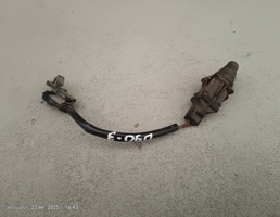 Концевик капота для Land Rover Defender I рестайлинг (2007—2016)  запчасти бу