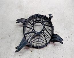 Диффузор вентилятора кондиционера для Mitsubishi Pajero III (1999—2003)  запчасти бу