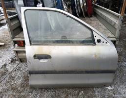 Дверь передняя правая для Ford Mondeo I (1993—1996)  запчасти бу
