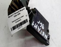 Актуатор замка багажника для Renault Megane 1  запчасти бу