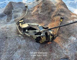 Замок двери передней правой для Toyota Lite Ace Noah I рестайлинг (1998—2001)  запчасти бу