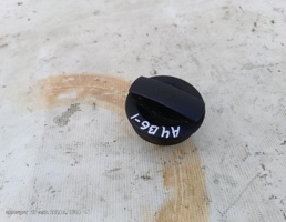 Крышка маслозаливной горловины для Audi A4 B6 (2000—2006)  запчасти бу