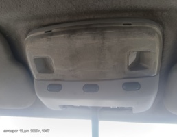 Плафон салонный для Toyota Hiace Regius I (1997—1999)  запчасти бу