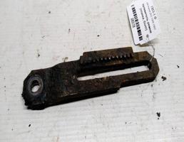 Натяжитель ремня (планка, болт) для VOLKSWAGEN Passat B3 (1988—1993)  запчасти бу