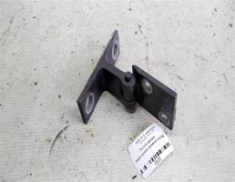 Петля двери передней верхняя правая для Audi A6 C4 (1994—1997)  запчасти бу