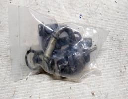 Штуцер насоса вакуумного для Toyota Hiace H100 (1989—2004)  запчасти бу