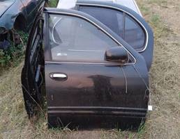Дверь передняя правая для Nissan Maxima A32 (1994—2000)  запчасти бу