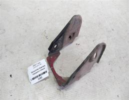 Кронштейн бампера переднего левый для Audi 80 B4 (1991—1996)  запчасти бу