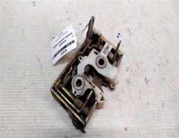 Замок двери задней правой для Audi 100 C3 (1982—1988)  запчасти бу