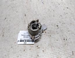 Патрон заднего фонаря для Audi 100 C3 (1982—1988)  запчасти бу