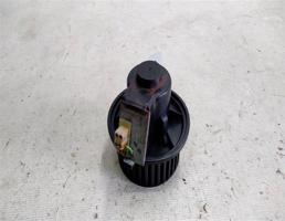 Моторчик печки для VOLKSWAGEN Jetta II (1984—1992)  запчасти бу