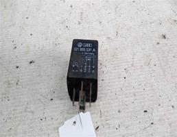 Реле 19 для VOLKSWAGEN Golf Mk2 (1983—1992)  запчасти бу