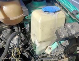 Бачок омывателя лобового стекла для VOLKSWAGEN Polo III (1994—2002)  запчасти бу