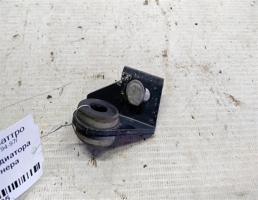 Крепление радиатора кондиционера для Audi A6 C4 (1994—1997)  запчасти бу