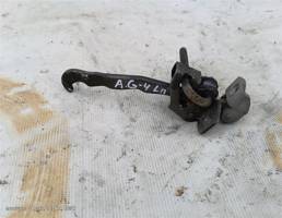 Ограничитель двери передней для Opel Astra G 98-05г  запчасти бу