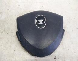 Заглушка рулевого колеса для Daewoo Nexia I рестайлинг (2008—2016)  запчасти бу