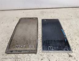 Стекло двери задней пара (форточка) для Mitsubishi Pajero II (1991—1997)  запчасти бу