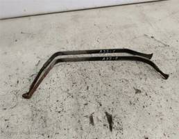 Крепление топливного бака для Nissan Maxima A33 (1999—2006)  запчасти бу