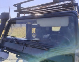 Рамка лобового стекла для Land Rover Defender I (1983—2007)  запчасти бу