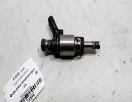 Форсунка инжекторная эл для Audi A4 B8 (2007—2012)  запчасти бу