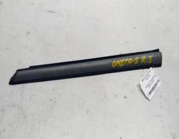 Молдинг стекла двери задней левой для Opel Omega A (1984—1994)  запчасти бу