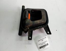 Крючок двери передней левой для Ford Sierra 83-87г  запчасти бу