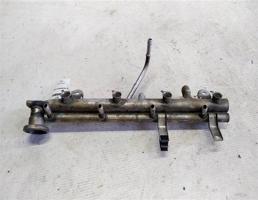 Рампа топливная для BMW 3 серия E46 (1998—2003)  запчасти бу