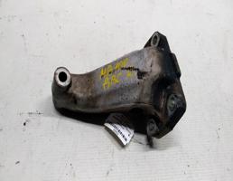 Кронштейн ДВС правый для Mercedes-Benz MB100 I (1981—1996)  запчасти бу