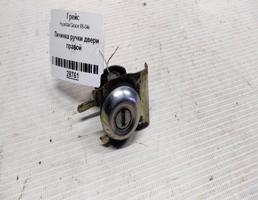 Личинка ручки двери правой для Hyundai Grace 93-04г  запчасти бу