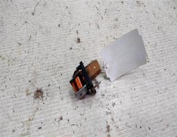 Реле 17 для VOLKSWAGEN Golf Mk2 (1983—1992)  запчасти бу