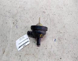 Клапан вакуумный для Audi 90 B2 (1984—1987)  запчасти бу