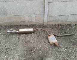 Глушитель резонатор+задняя бочка для Audi A4 B5 (1994—1999)  запчасти бу