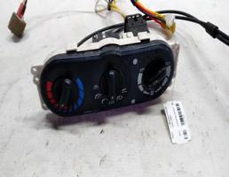 Блок управления печкой для Mazda Tribute I (2000—2004)  запчасти бу