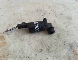 Насос омывателя для Peugeot 107 I рестайлинг (2009—2012)  запчасти бу